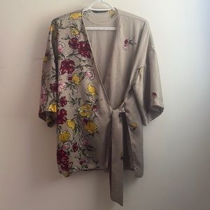 ZARA Floral Wrap Blouse Size Medium